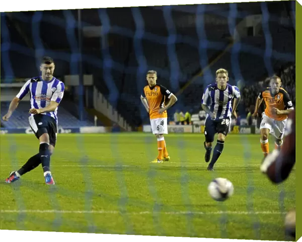 Sheffield Wednesday v Fulham... GOAL... Gary Madine hits home the match winner from the penalty spot
