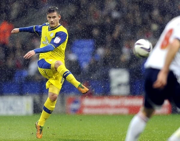 Bolton Wanderers v Sheffield Wednesday... Owls Rhys McCabe fires in a shot