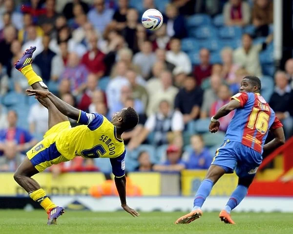 Crystal Palace v Sheffield Wednesday... Owls Jose Semedo tries an overhaed effort on the Palace goal
