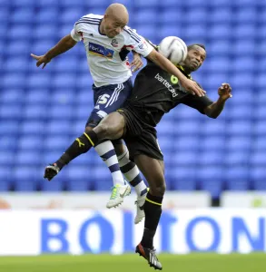 bolton v owls 5 (2)