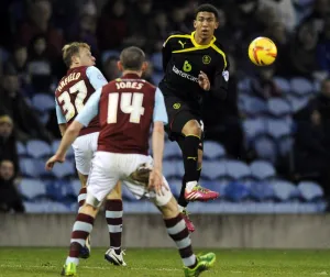 burnley v owls 26