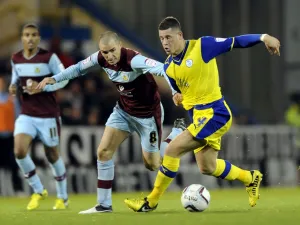 burnley v owls 50