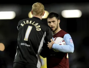 burnley v owls 51