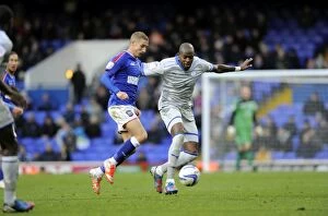 Images Dated 27th October 2012: Ipswich v Owls 39