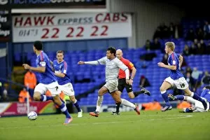 Images Dated 27th October 2012: Ipswich v Owls 40