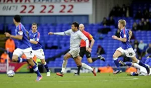 Images Dated 27th October 2012: Ipswich v Owls 40a