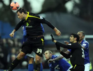 <b class=qtipBold><figcaption>macclesfield v owls 13</figcaption></b><br> macclesfield v owls 13