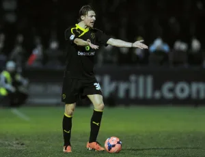 <b class=qtipBold><figcaption>macclesfield v owls 40</figcaption></b><br> macclesfield v owls 40
