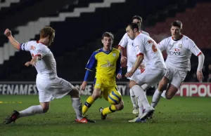 mk dons v owls 17a