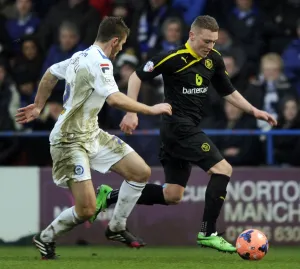 <b class=qtipBold><figcaption>rochdale v owls 24</figcaption></b><br> rochdale v owls 24