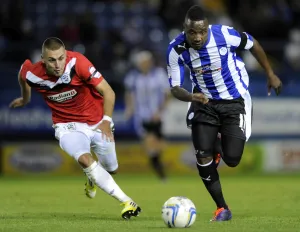 Sheffield Wednesday v Huddersfield... Jermaine Johnson gets away from Jack Hunt