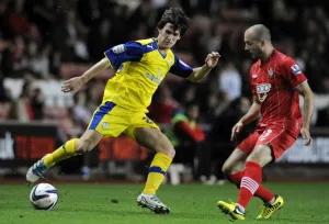 Sheffield Wednesday v Southampton... Owls Kieran Lee goes past Saints Steve De Ridder