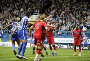 <b class=qtipBold><figcaption>Versus Wycombe 050512 018</figcaption></b><br> Versus Wycombe 050512 018