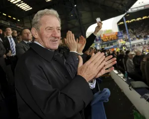<b class=qtipBold><figcaption>Versus Wycombe 050512 066</figcaption></b><br> Versus Wycombe 050512 066