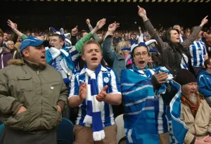 <b class=qtipBold><figcaption>Versus Wycombe 050512 081</figcaption></b><br> Versus Wycombe 050512 081